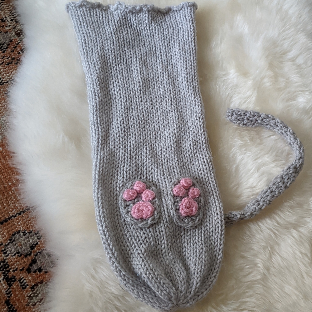 Knitted Cat Sack